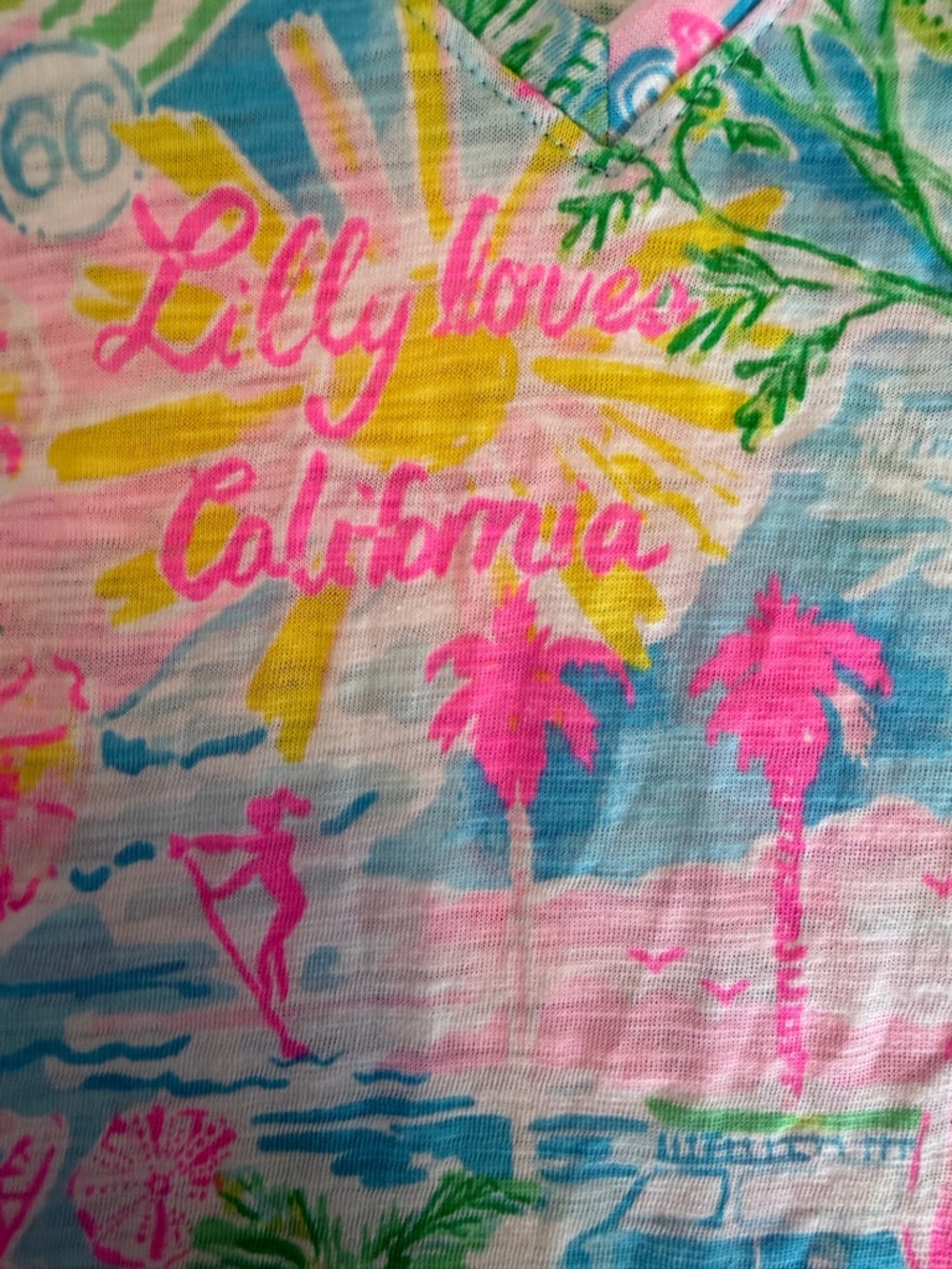 Lilly Pulitzer Etta Tropical V-Neck Tee with Pink & Green Palm Print - Picture 3 of 4